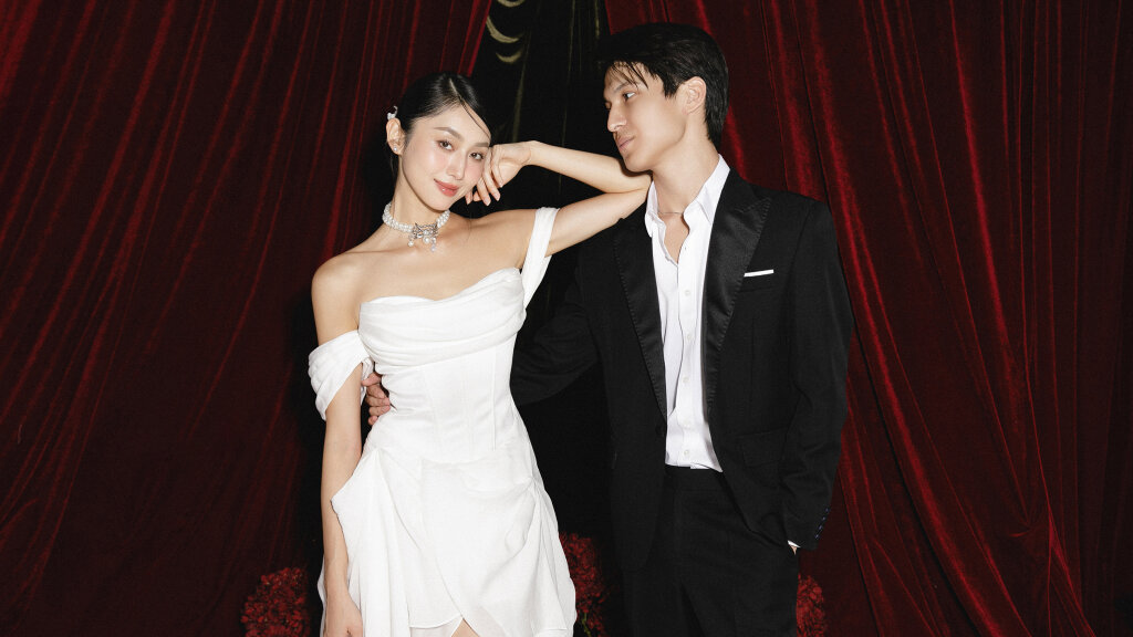 𝐑𝐞𝐝 𝐕𝐞𝐥𝐯𝐞𝐭 𝐂𝐨𝐧𝐜𝐞𝐩𝐭| 𝐙𝐚𝐦 & 𝐁𝐨𝐧